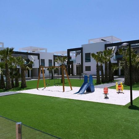 Апартаменти Oasis Beach IX Puntaprima Торрев'єха Екстер'єр фото