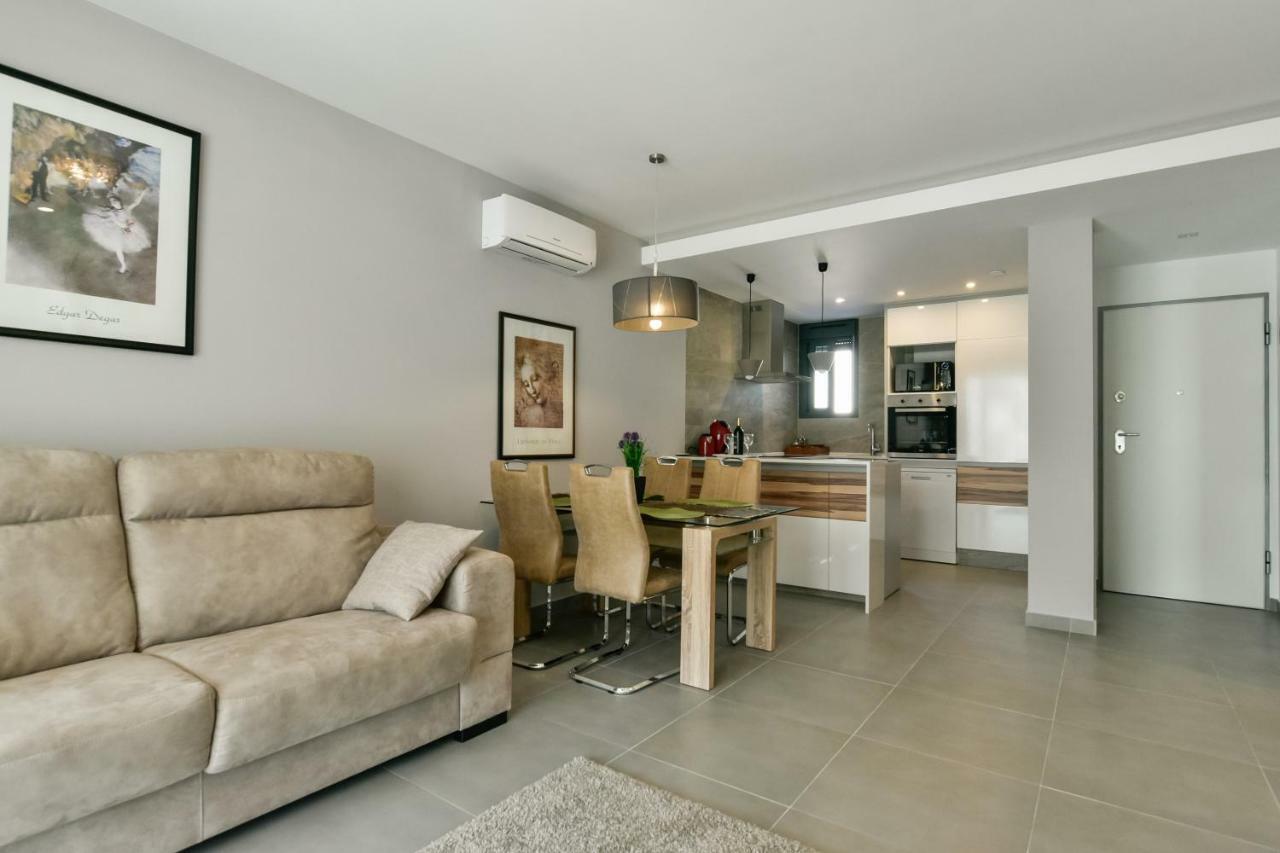 Апартаменти Oasis Beach IX Puntaprima Торрев'єха Екстер'єр фото
